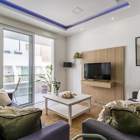 Beach Daze 1-Br Apt By Finikoudes Beach Larnaca Extérieur photo