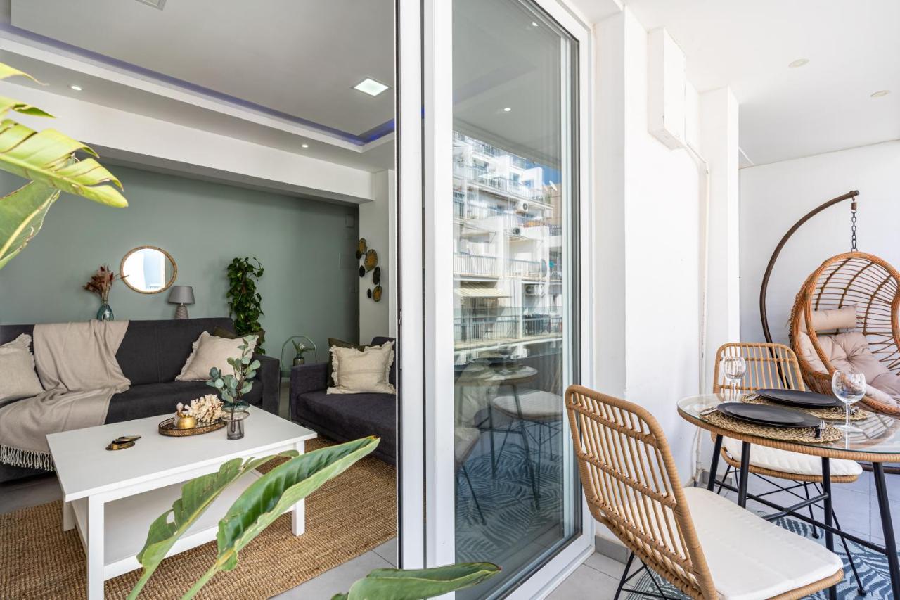 Beach Daze 1-Br Apt By Finikoudes Beach Larnaca Extérieur photo